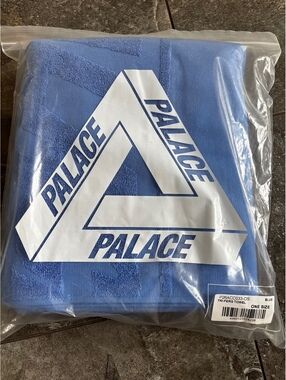 Palace Tri-Ferg Blue Towel One Size